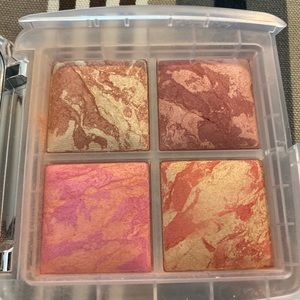 Hourglass ghost blush palette